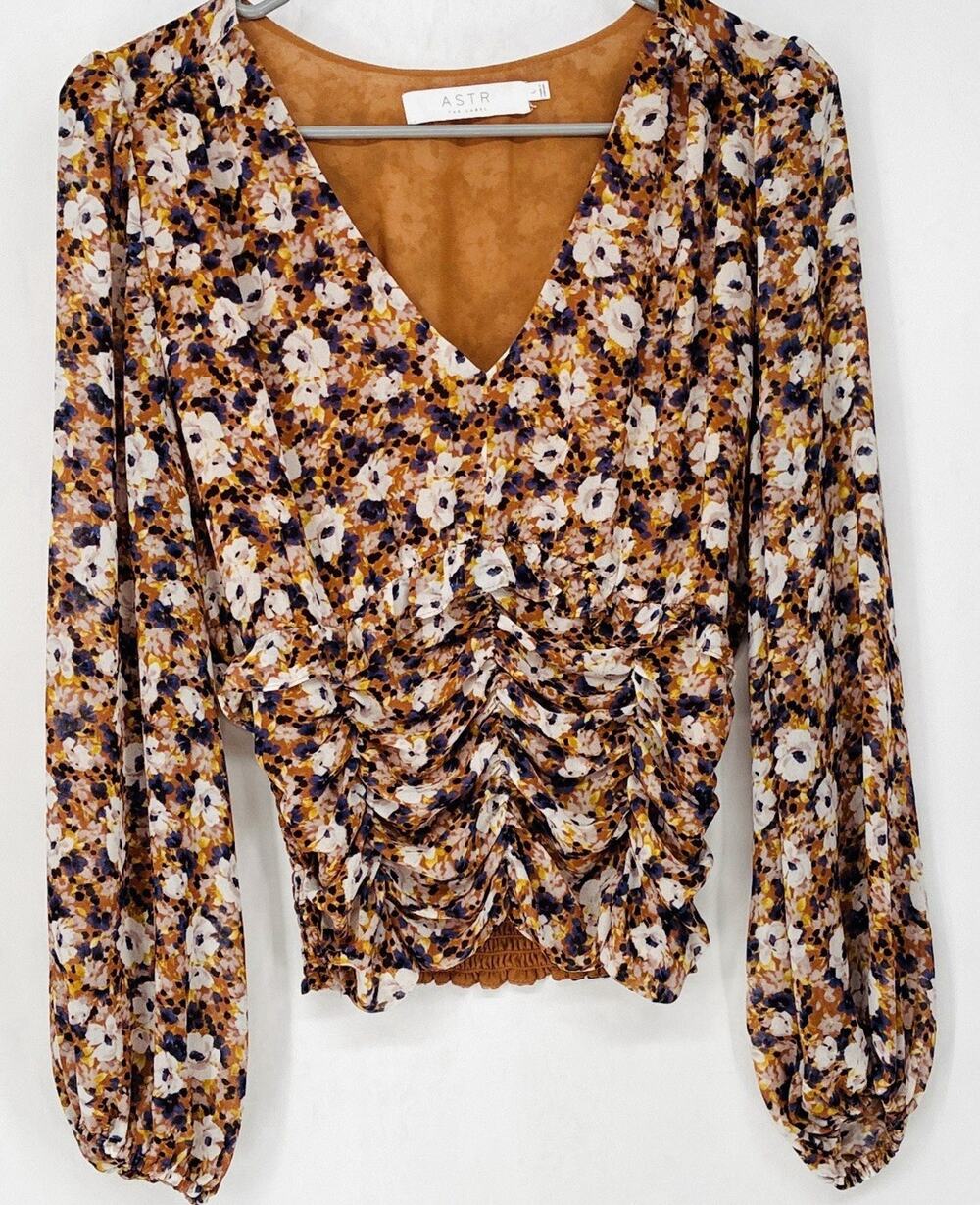 ASTR The Label Womens Floral Cottage Ruched Blouse Sz L Puff Sleeve Dainty